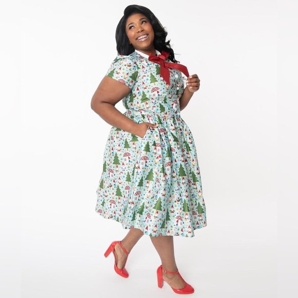 NWOT Unique Vintage Cora Swing Dress – Forest Gnome Christmas Scene Sz 3X - Picture 4 of 14